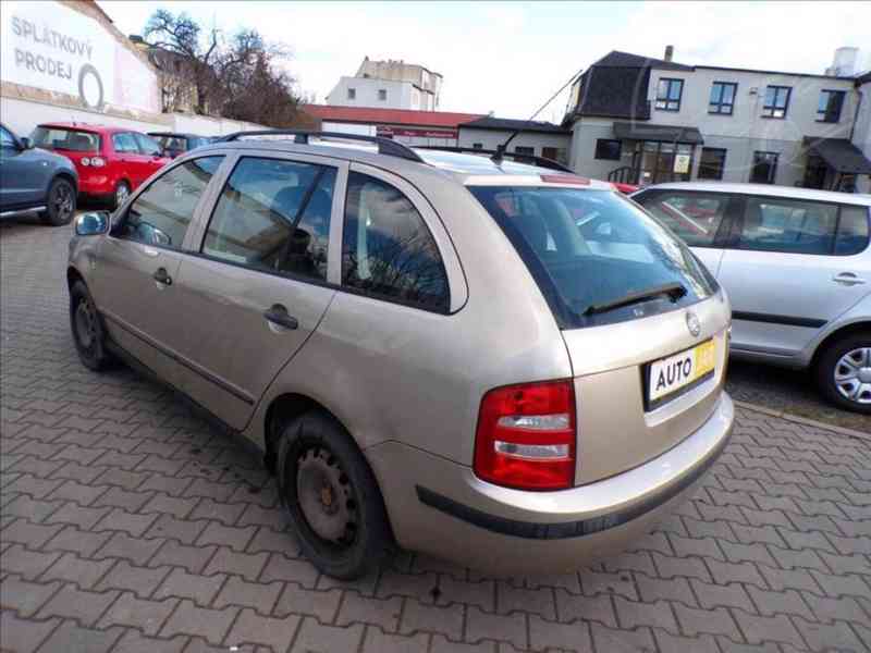 Škoda Fabia 1,4 16V - foto 3