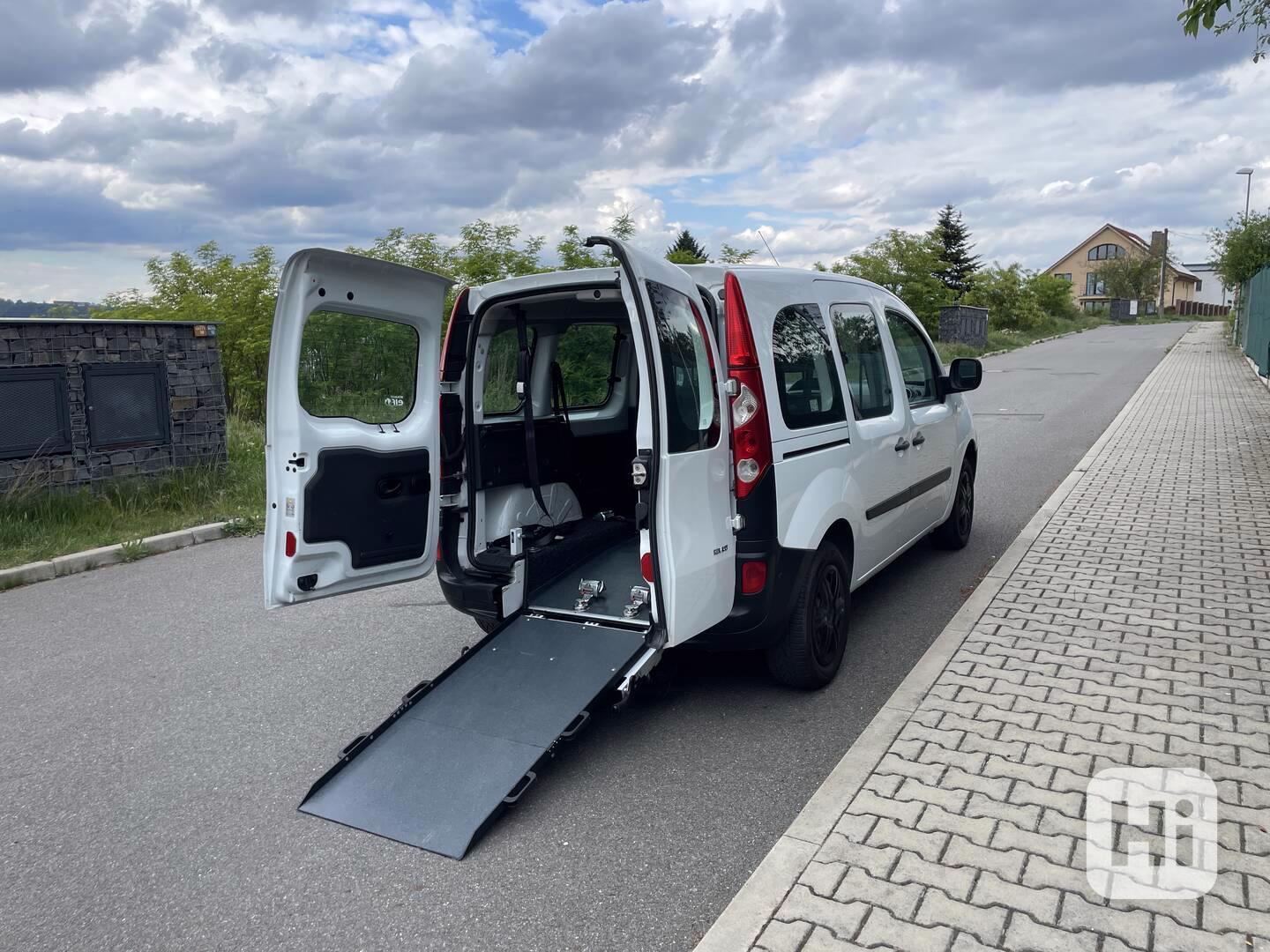 Renault Kangoo pro převoz vozíčkáře - foto 1