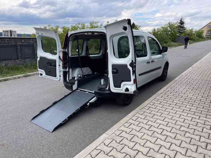 Renault Kangoo pro převoz vozíčkáře - foto 2