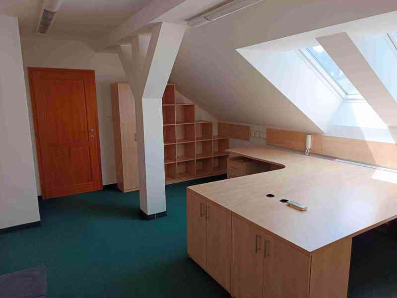 Pronájem kanceláře 22,81 m2 (Ostrava) - foto 2