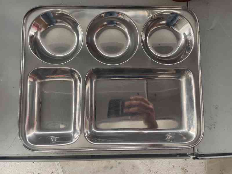 Nerezový servírovací tác "Thali" - foto 2