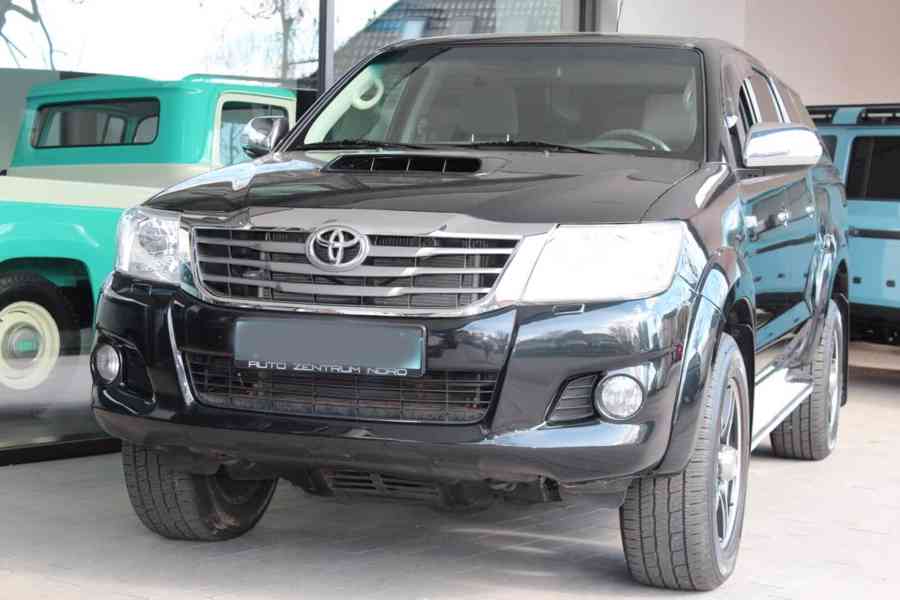 Toyota Hilux 3.0 Life nafta AUt. 126kw - foto 1