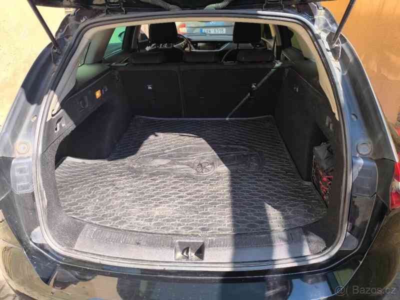Opel Insignia 2,0   CDT B 125KW AUTOMAT TAŽNÉ - foto 11