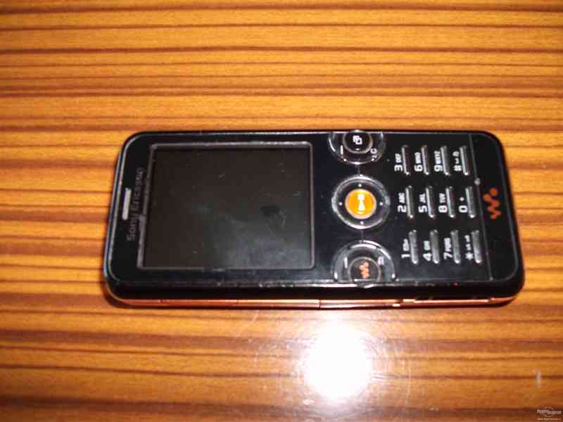 Sony Ericsson W610i - foto 2