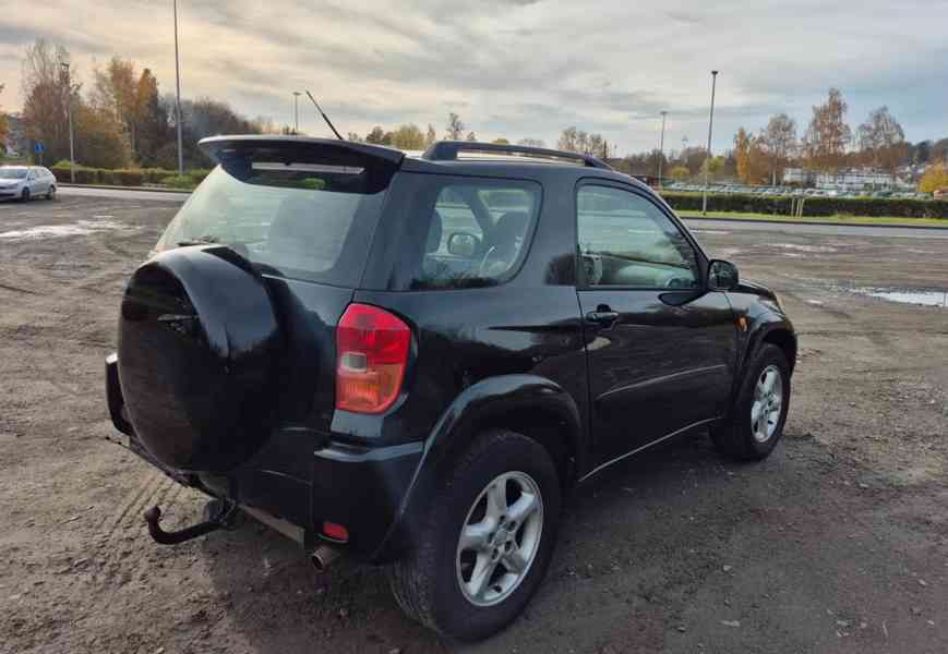Toyota RAV 4 2.0i 4x4 benzín 110kw - foto 4