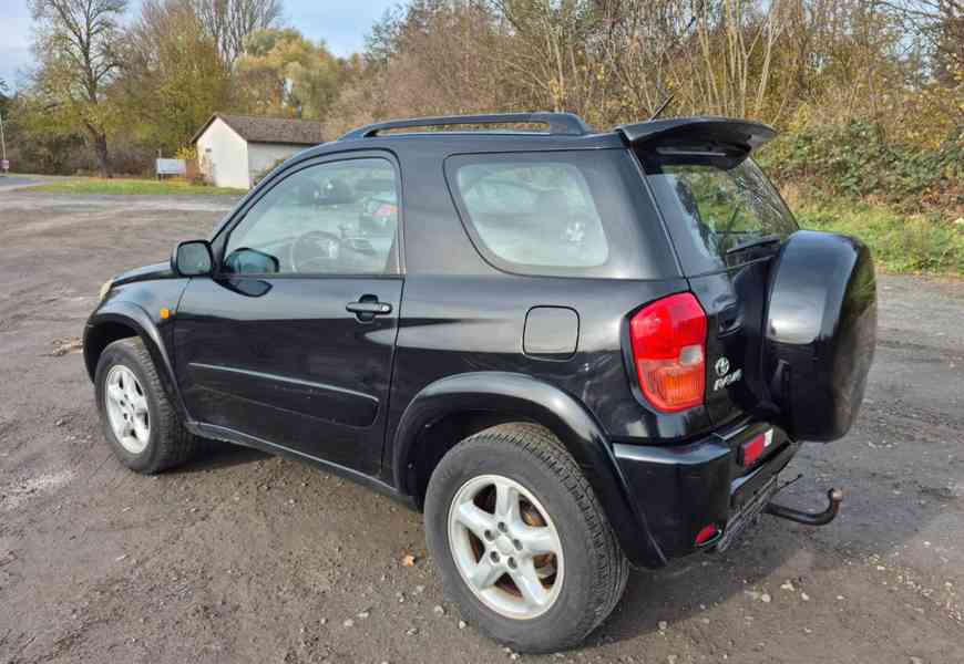 Toyota RAV 4 2.0i 4x4 benzín 110kw - foto 6