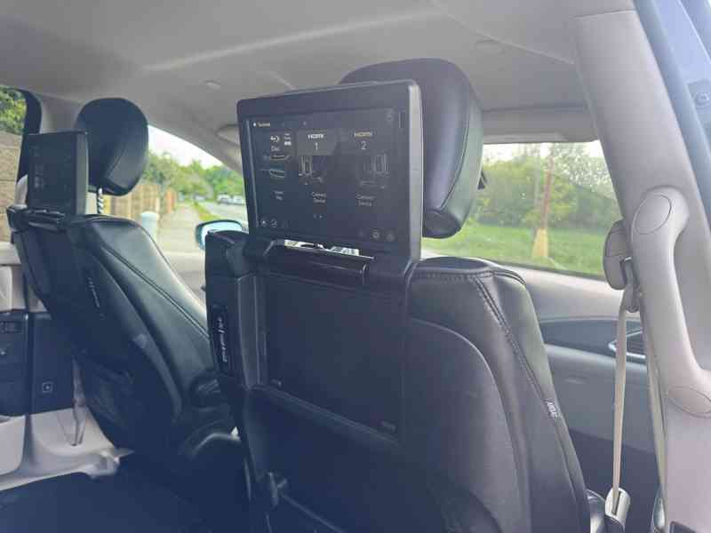 Chrysler Pacifica 3,6 DVD LIMITED ADAPT 8 míst 2017 - foto 11
