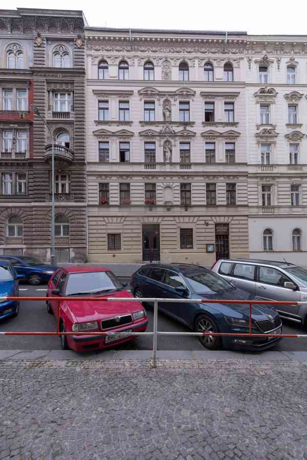 Prodej bytu - foto 1