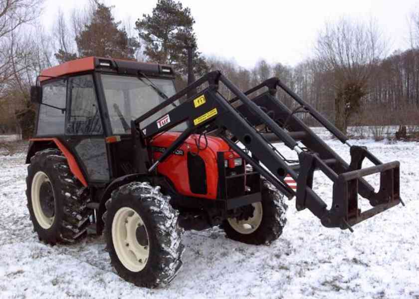 Zetor 5340 s nakladacem - foto 1