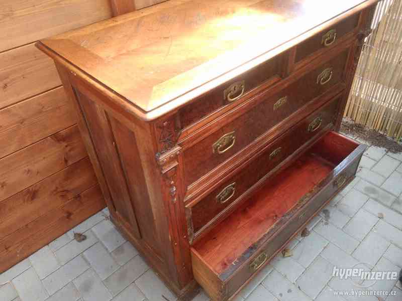 Starožitná KOMODA - foto 7