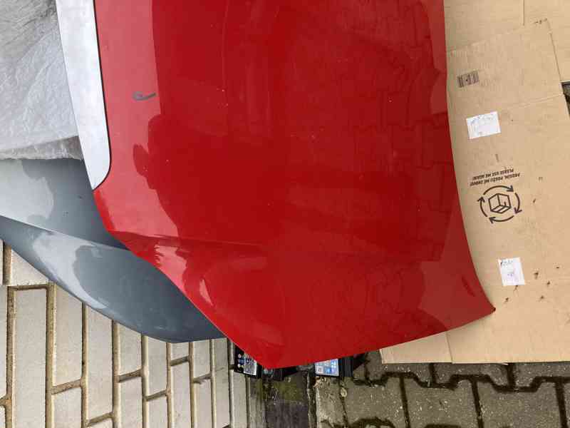 predni houbna kapota skoda yeti 09-13 cervena yety - foto 2