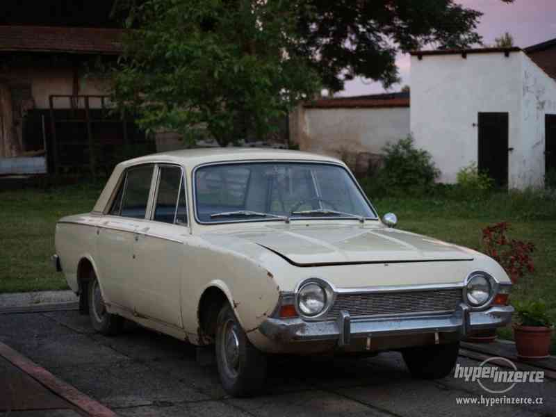 Ford Corsair de luxe 1500 43 kW 135 km/hod - foto 3