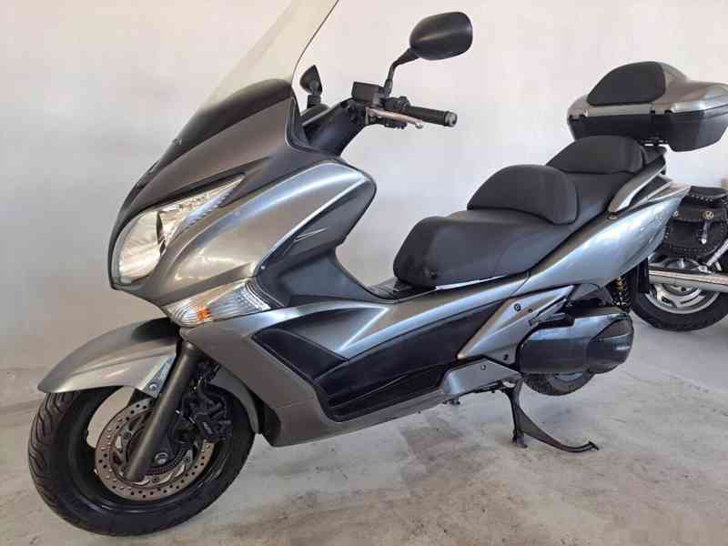 Honda Silver Wing 400 ABS - foto 5