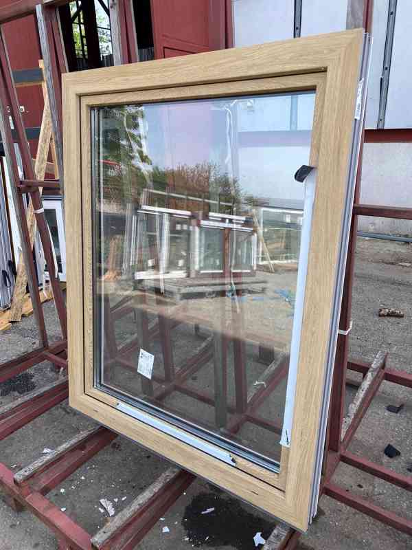 Nové okno, barva světlý dub, rozměr 1160x1440 mm