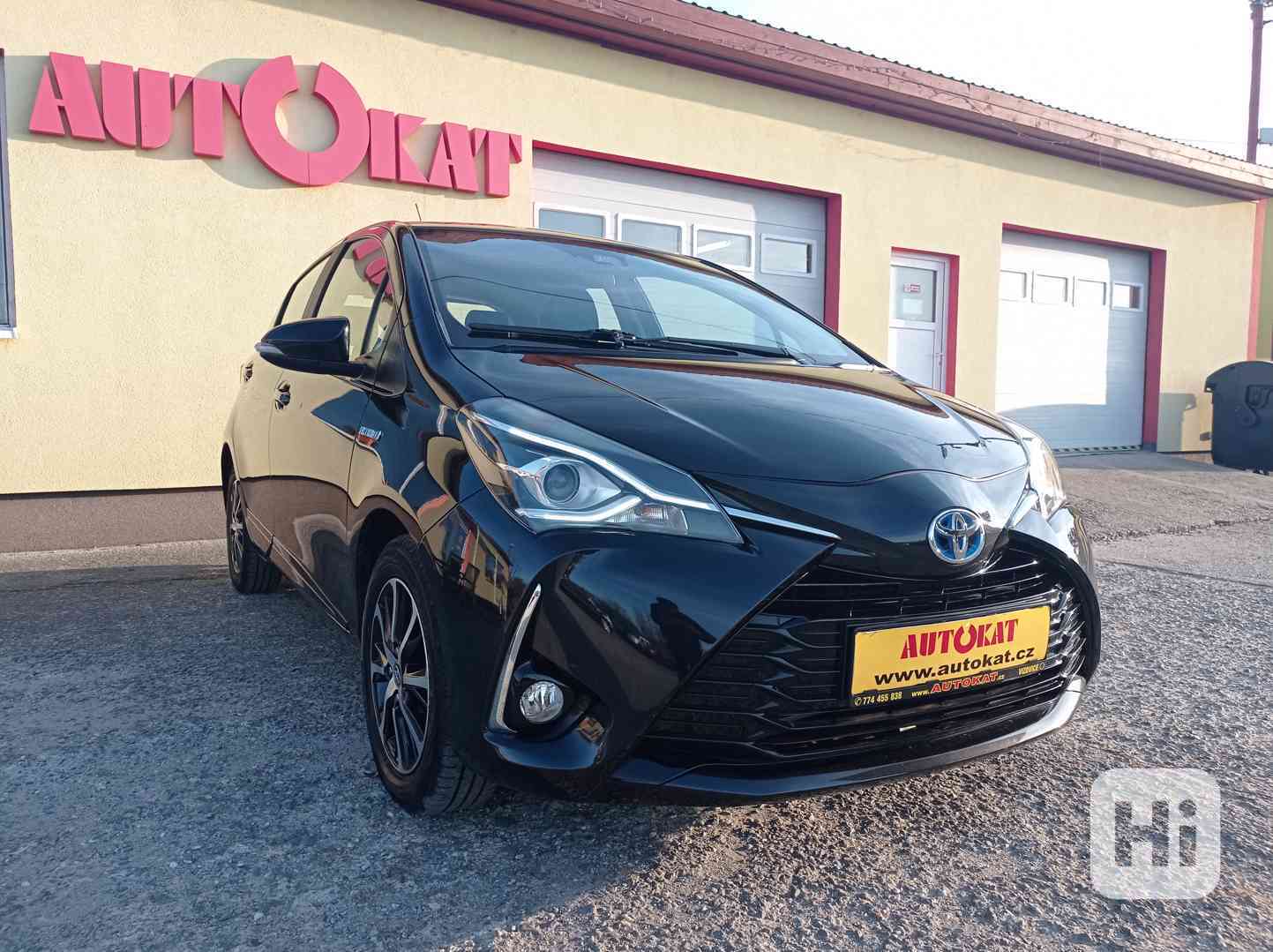 Toyota Yaris 1.5 Hybrid/Kamera/Navi/1Maj - foto 1