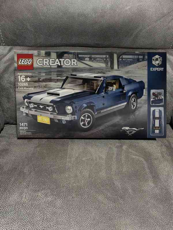 LEGO Creator Expert: Ford Mustang (10265) - foto 2