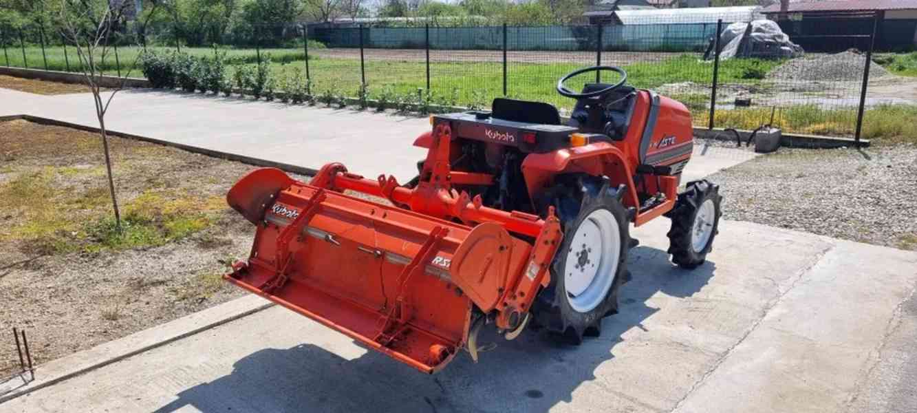 Traktor KUBOTA ASTE A-15 - foto 7