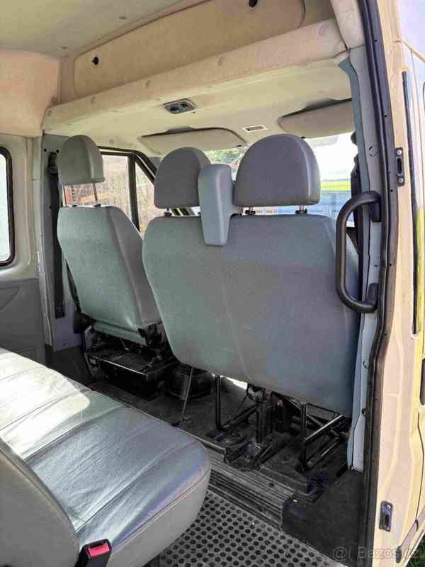 Ford Transit 2,2   TDCi 9 míst - foto 9