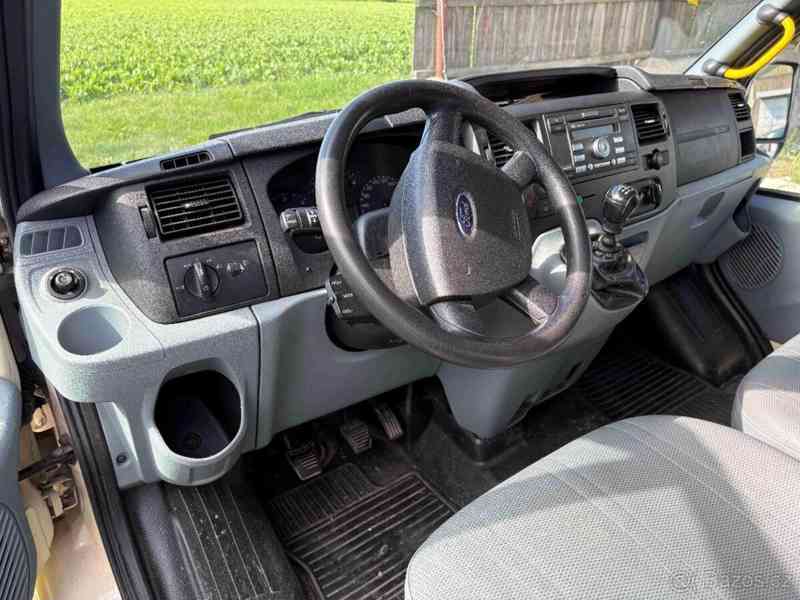 Ford Transit 2,2   TDCi 9 míst - foto 7