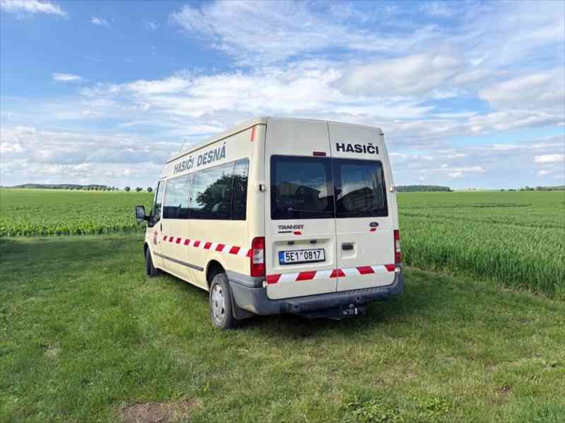 Ford Transit 2,2   TDCi 9 míst - foto 4