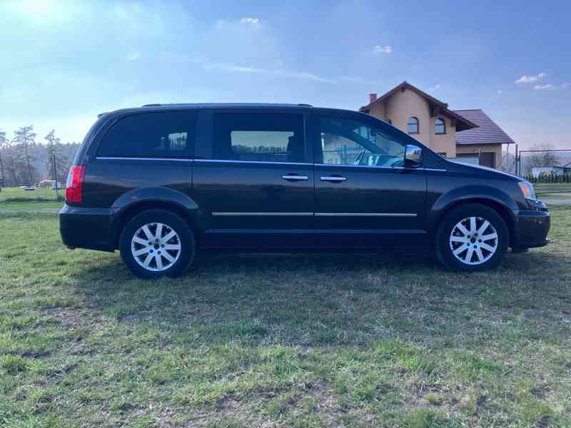 Voyager 2015 - 3,6 V6 - foto 4