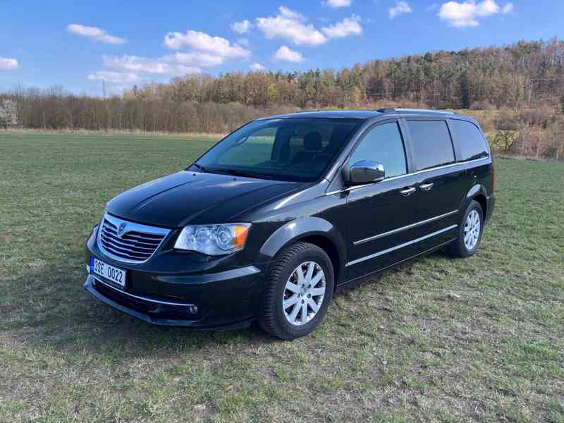 Voyager 2015 - 3,6 V6 - foto 1