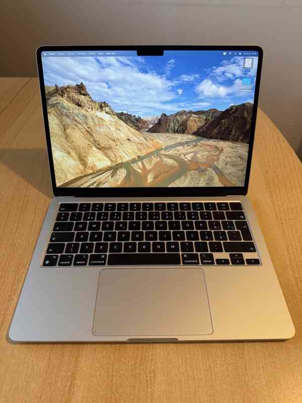 Apple MacBook Air 13'', M2, 8GB RAM, 256GB SSD, v záruce - foto 1