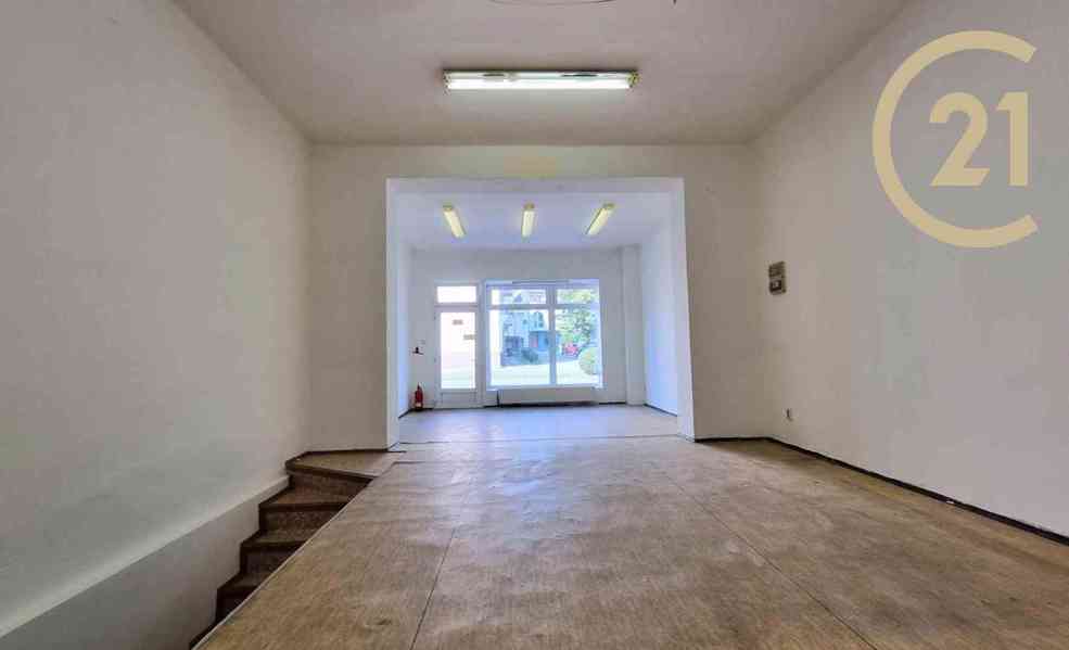 Pronájem obchodního prostoru,  120m2 - Hodonín - foto 2