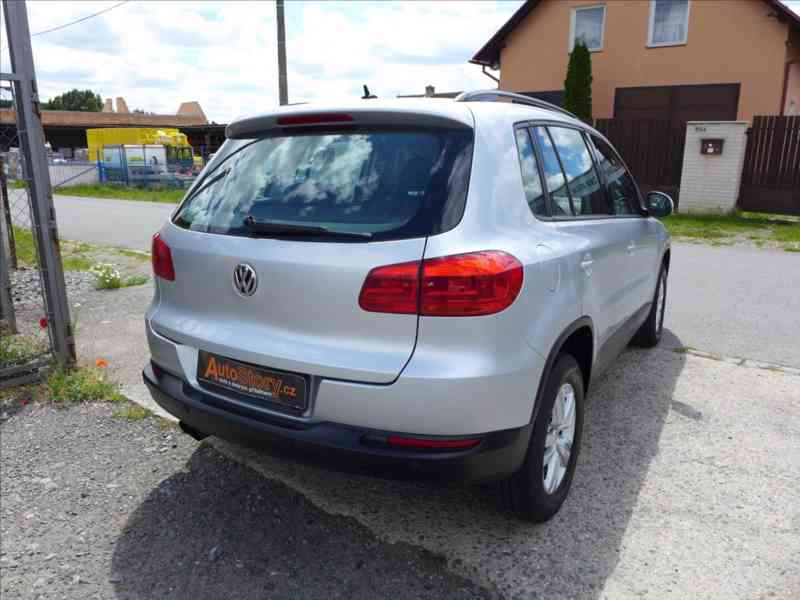 Volkswagen Tiguan 1,4 TSI DIGI AC, VÝHŘEV, PDC - foto 3