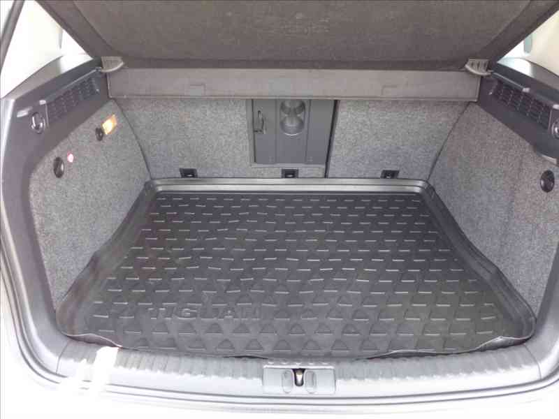 Volkswagen Tiguan 1,4 TSI DIGI AC, VÝHŘEV, PDC - foto 8