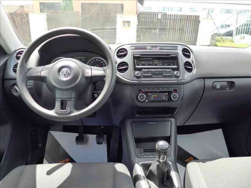 Volkswagen Tiguan 1,4 TSI DIGI AC, VÝHŘEV, PDC - foto 7