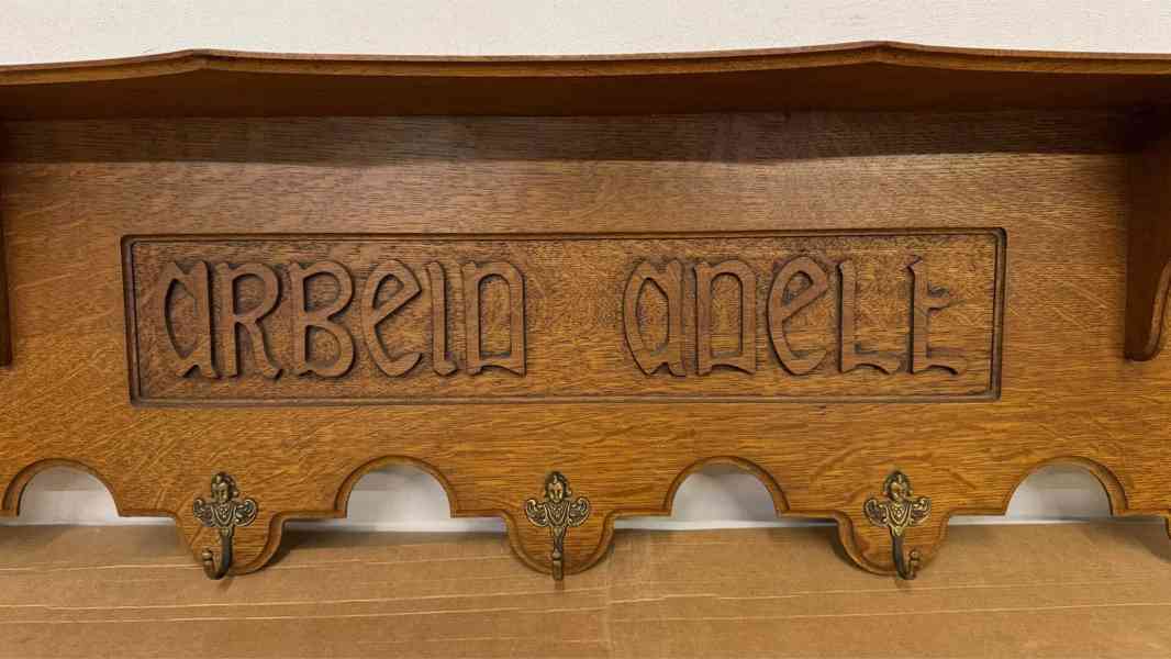 Starožitný rustikální věšák - foto 6