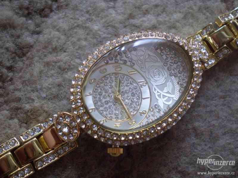 Moderní zlacené hodinky SPEERS DIAMONTS - foto 1