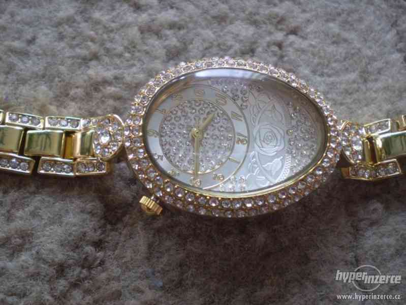 Moderní zlacené hodinky SPEERS DIAMONTS - foto 2