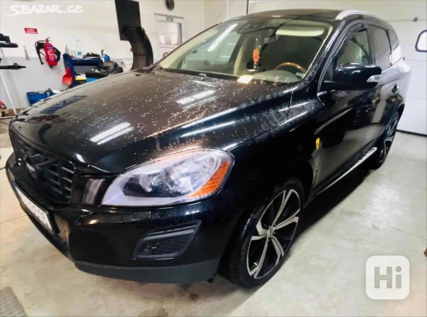 Volvo XC60 2,4 - foto 1