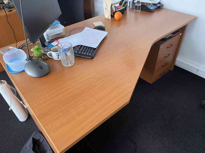 Kancelářský nábytek - větší množství (sada nebo jednotlivě) - foto 4