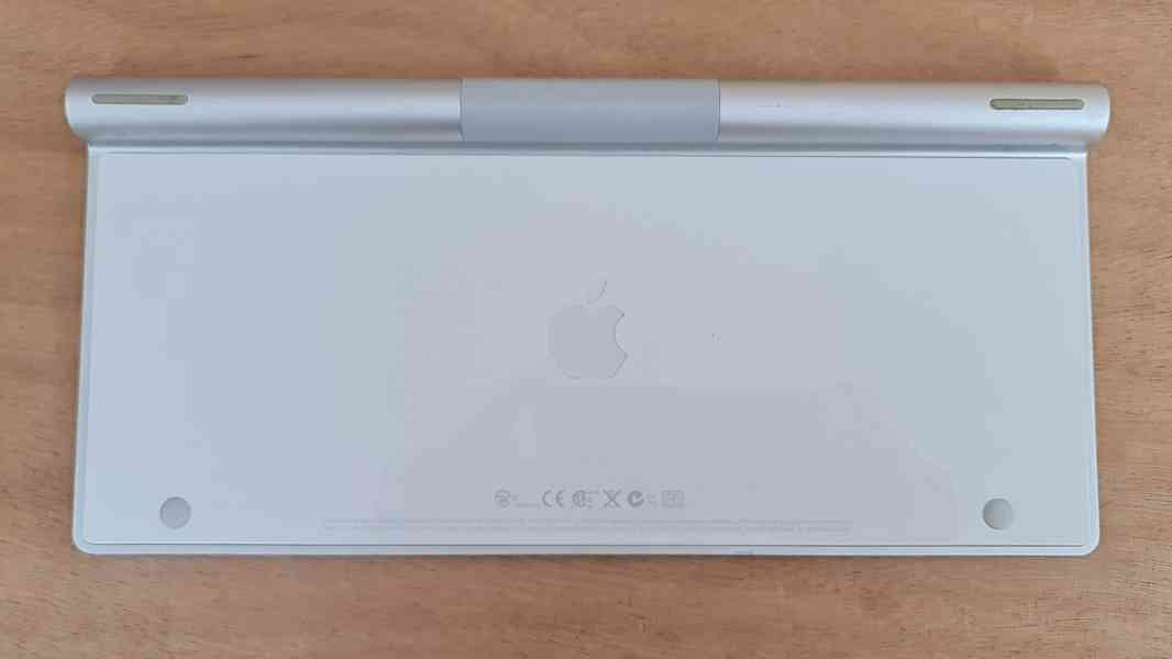 Apple Wireless Keyboard A1314, CZ - foto 3