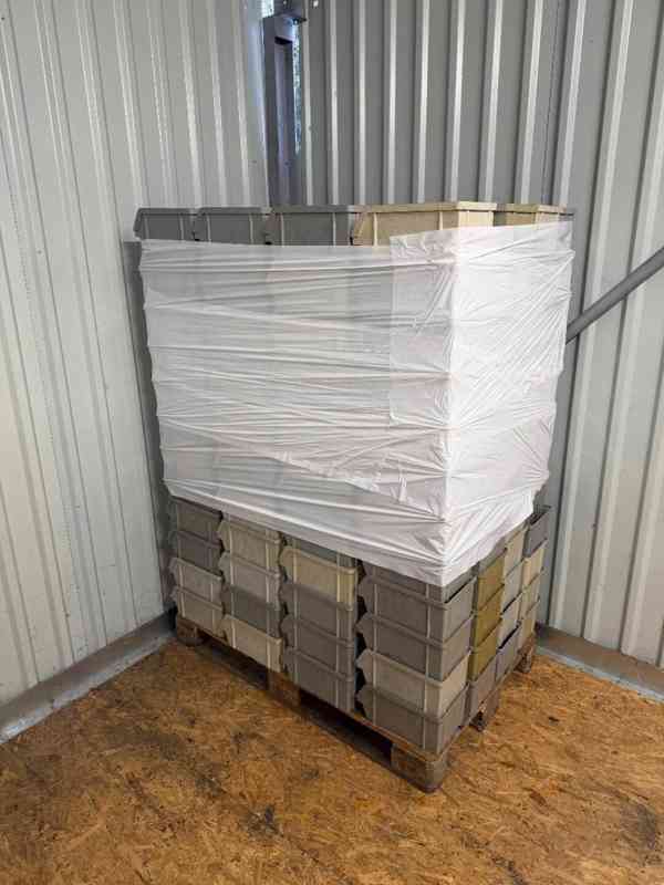 Zkosené bedny plast - cca 25x14x19cm - odběr možný od 50ks - foto 2