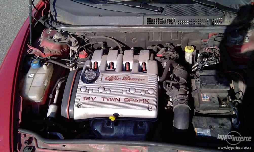 Alfa Romeo 147 1,6 TS 120k - foto 5