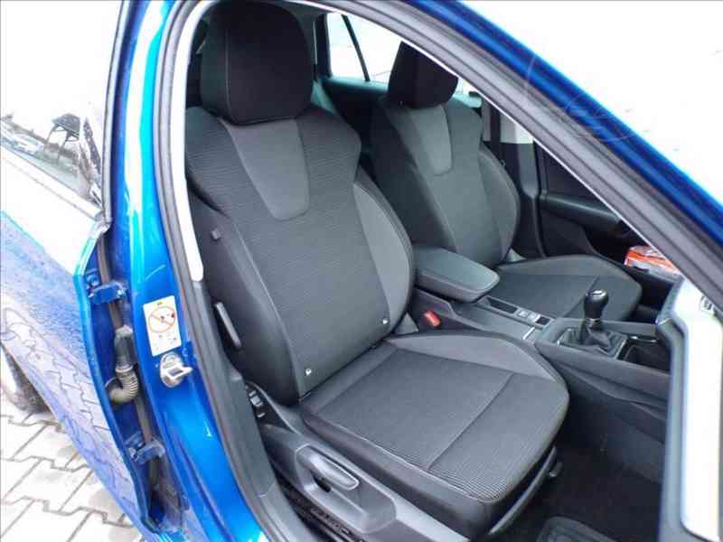 Škoda Octavia 2,0 TDI 1.majitel, ČR,DPH - foto 14