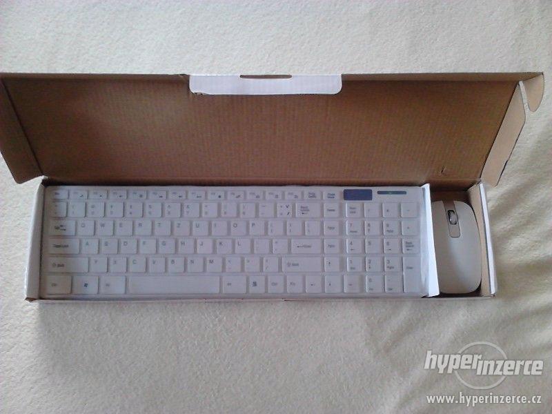 Bezdrátová klávesnice a myš - foto 1