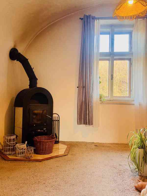 Jaroměř - Josefov: Byt 2+1 se zahrádkou a pergolou - foto 8