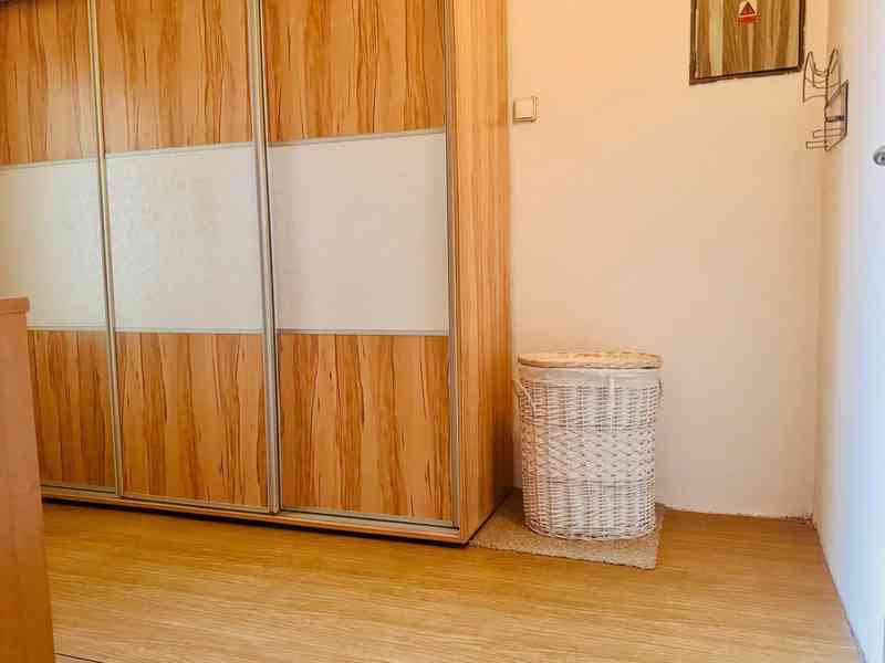 Jaroměř - Josefov: Byt 2+1 se zahrádkou a pergolou - foto 12