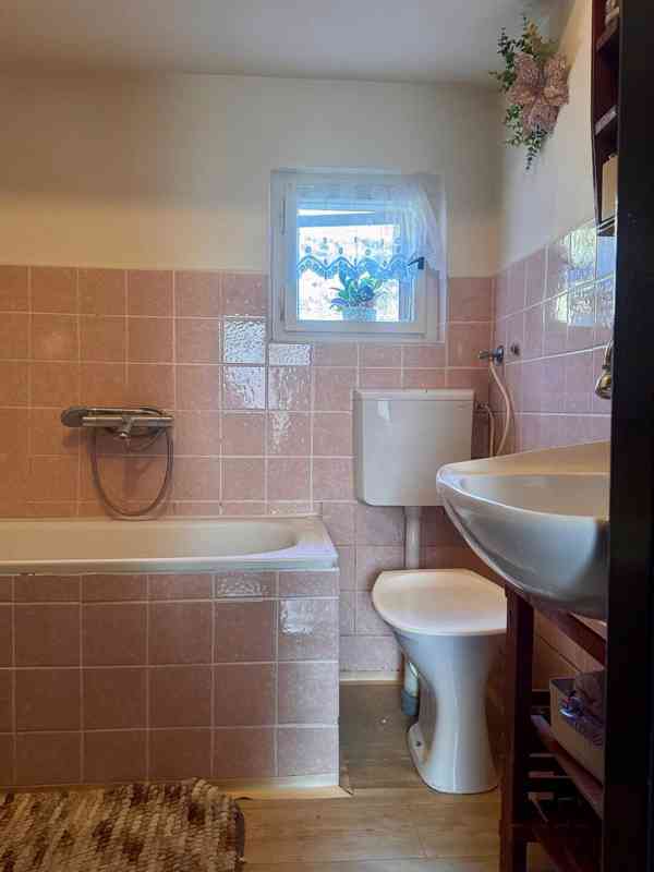 Jaroměř - Josefov: Byt 2+1 se zahrádkou a pergolou - foto 11