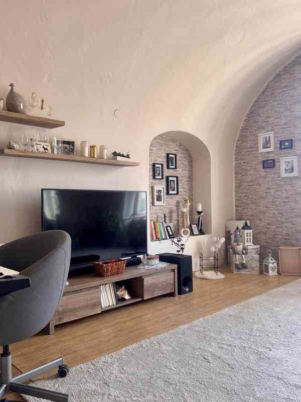 Jaroměř - Josefov: Byt 2+1 se zahrádkou a pergolou - foto 6