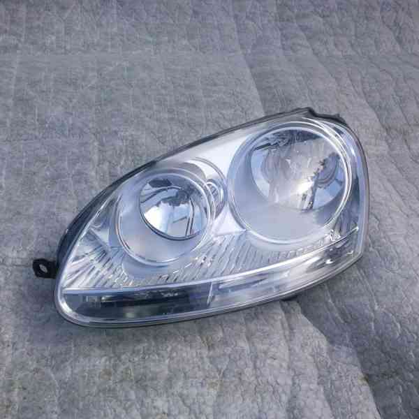 predni svetlo svetla vw golf v 5 prave leve - foto 9