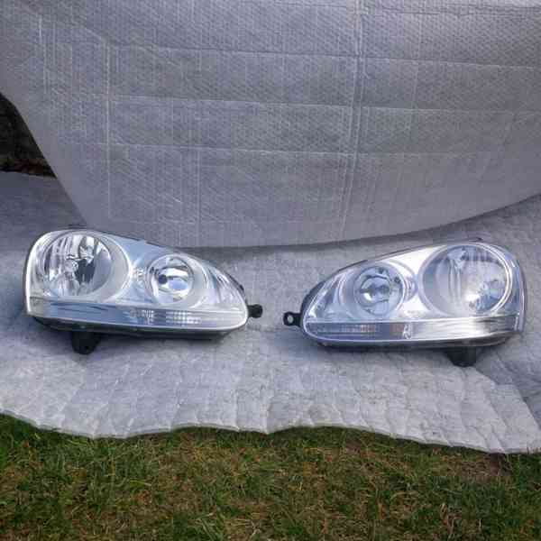predni svetlo svetla vw golf v 5 prave leve - foto 2