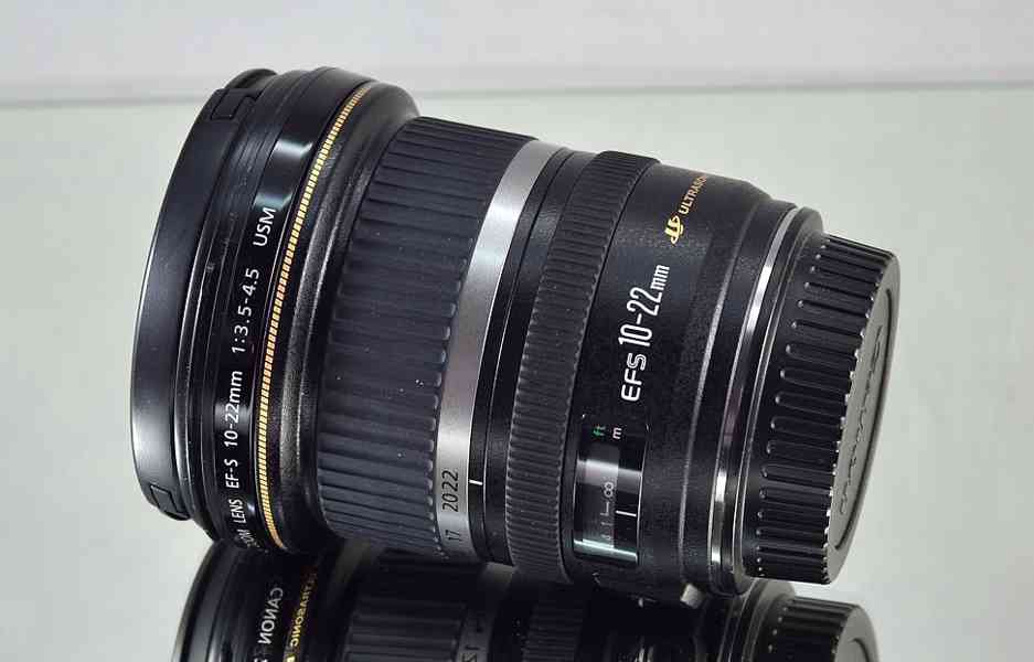 Canon EF-S  10-22mm f/3.5-4.5 USM *APS-C širokoúhlý - foto 7