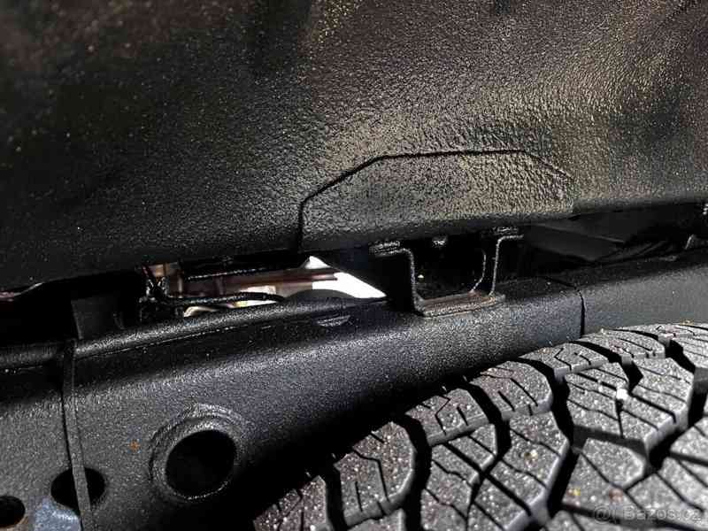 Nissan Navara 3,0   V6 2012 - foto 10