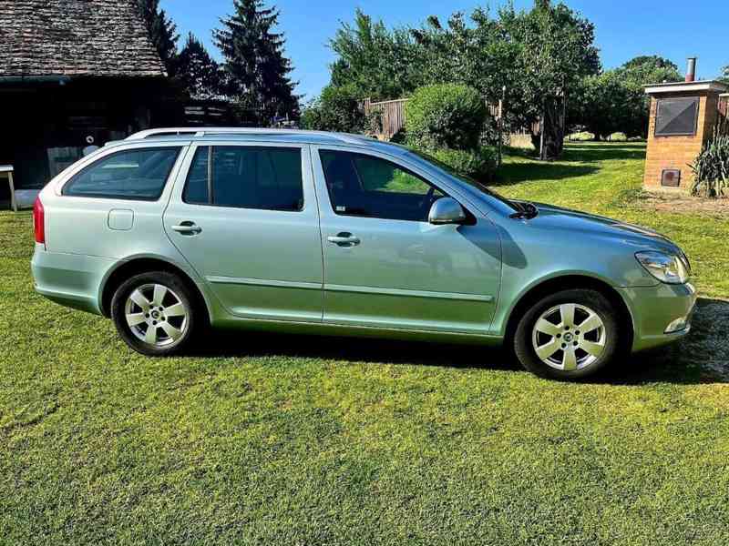 Škoda Octavia 2,0   2 facelift TDI 103kw - foto 9